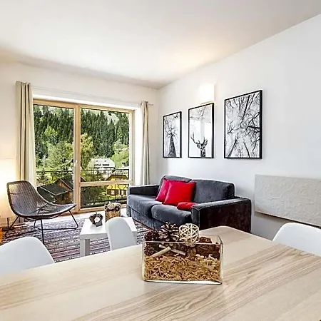 Hotel Quercus Contactless Check-in Ebene Reichenau