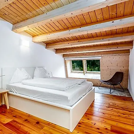 Hotel Quercus Contactless Check-in 4*